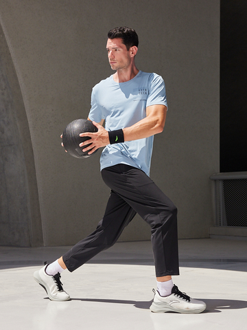anta training clothes