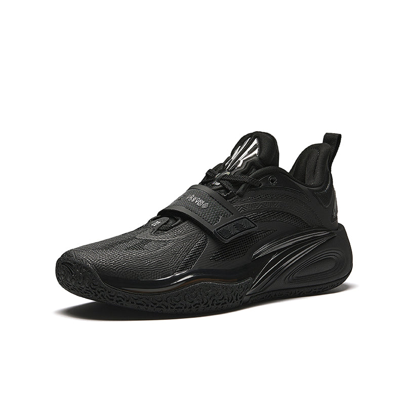 kyrie shoe black