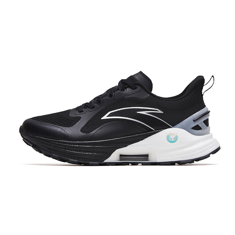 womans running shoes