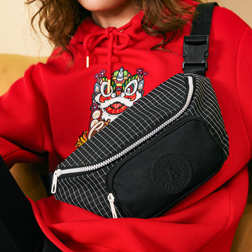 black anta sling bag