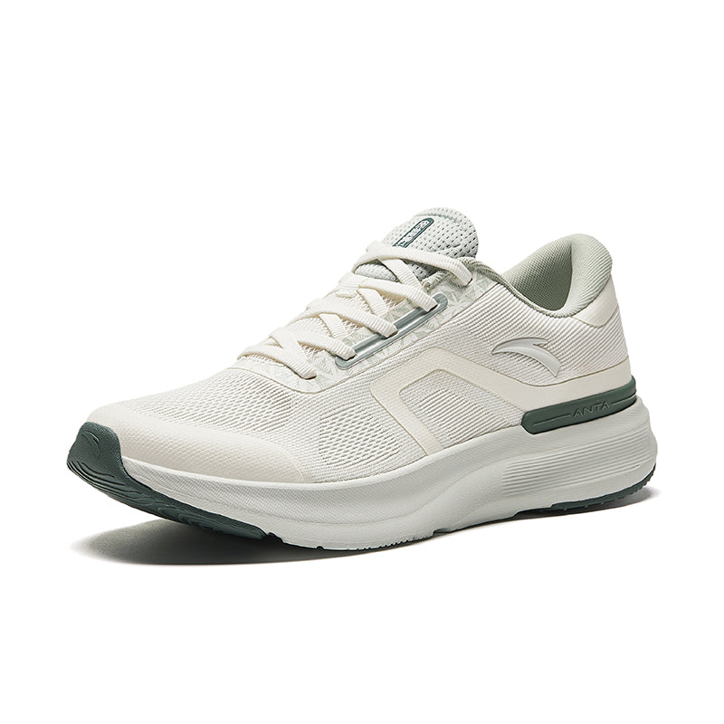 Men's / Shoes / Training