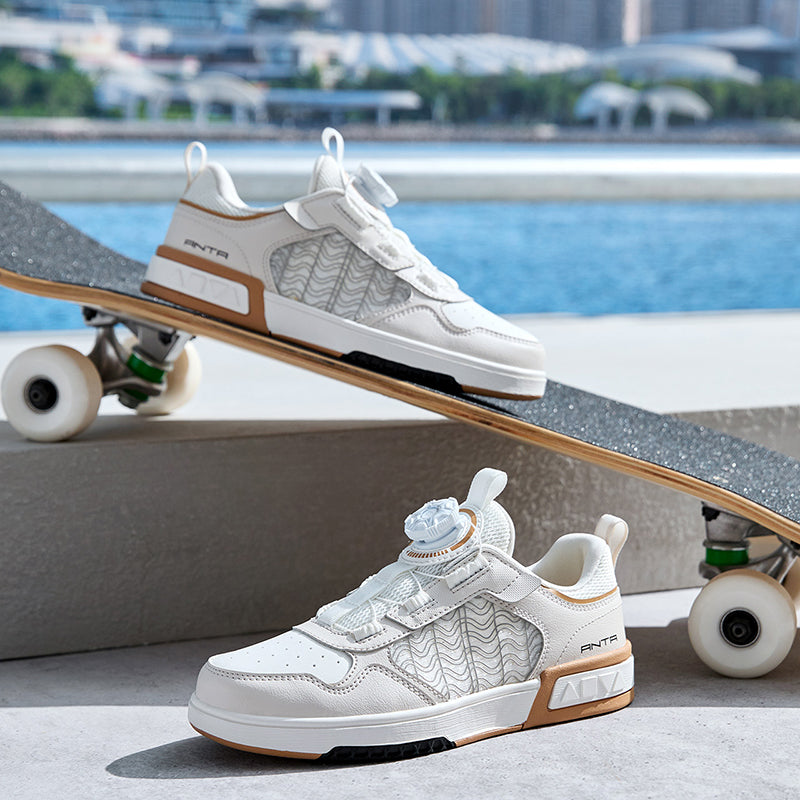 kids sports shoes